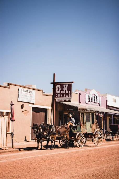 Silver Spur Homestead Luxury Glamping - The Cowboy Tombstone Luaran gambar